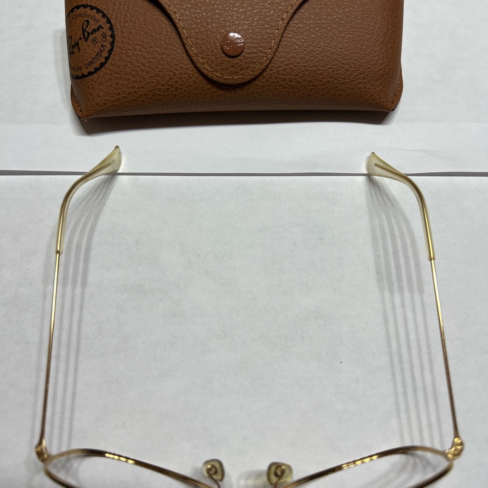 Ray-Ban Glasses. - Picture 2 of 4